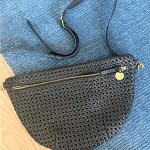 Clare V Grande Fanny Black